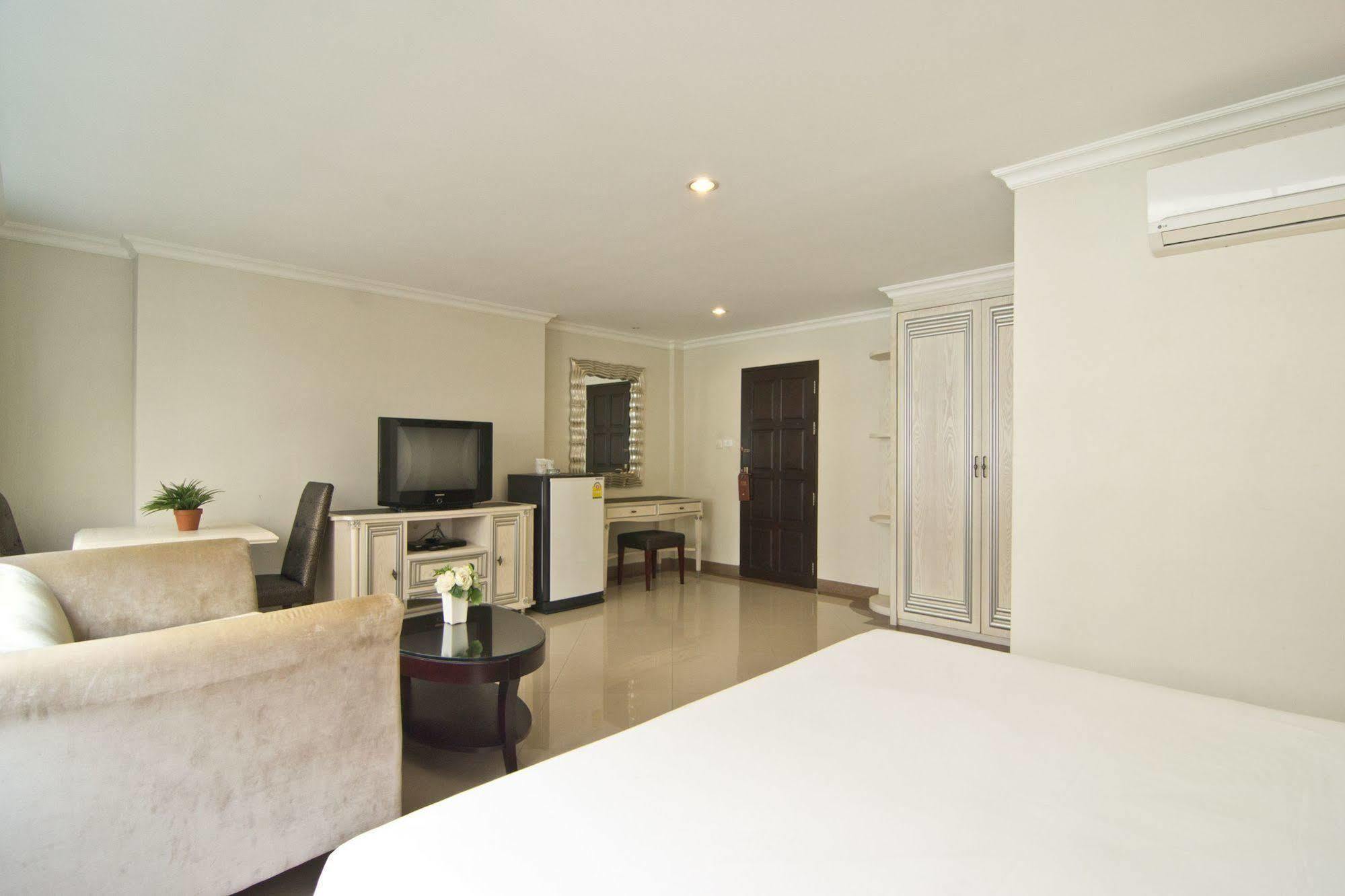 Aparthotel Lk Mansion Pattaya Zewnętrze zdjęcie